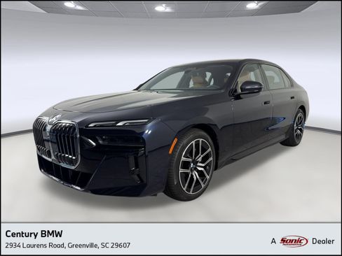 Used 2026 BMW 740i RWD image 1