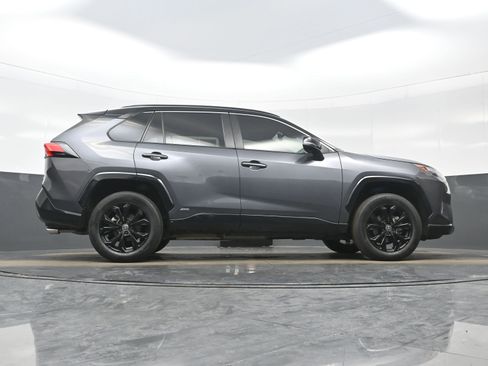 Used 2022 Toyota RAV4 XSE image 34