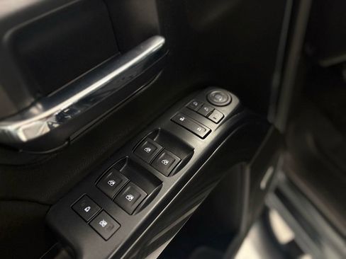 Used 2017 GMC Sierra 1500 SLT AWD/4WD image 25