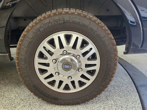 Used 2025 Ford Transit 150 Low Roof AWD image 41