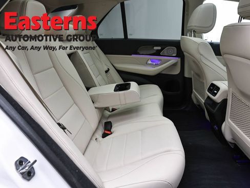 Used 2025 Mercedes-Benz GLE 450e 4MATIC image 23