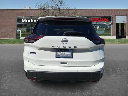 New 2026 Nissan Rogue S image 3