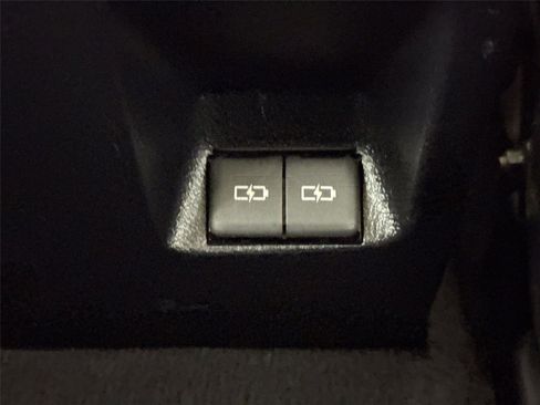 Certified 2024 Toyota 4Runner SR5 image 35