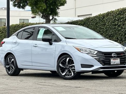 Used 2024 Nissan Versa SR w/ Trunk Package image 2