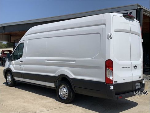 Used 2023 Ford Transit 250 148 High Roof Extended AWD image 6