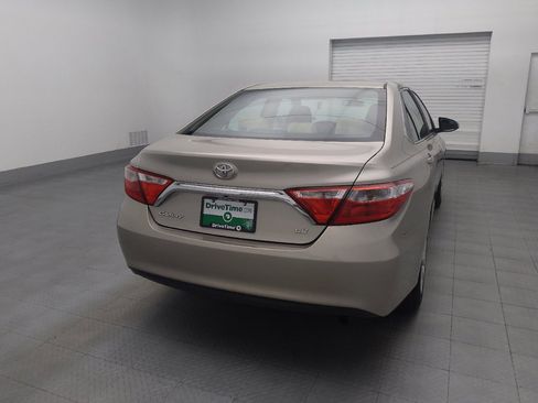 Used 2016 Toyota Camry LE FWD image 7
