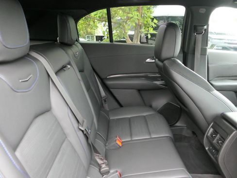 Certified 2024 Cadillac XT4 Sport FWD image 26
