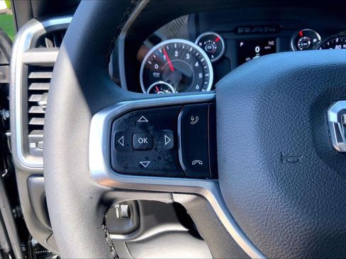 Used 2026 RAM 2500 Big Horn AWD/4WD image 18