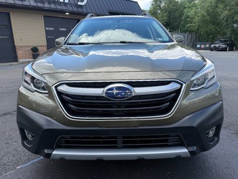 Used 2020 Subaru Outback Limited XT w/ Popular Package #2 AWD/4WD image 2