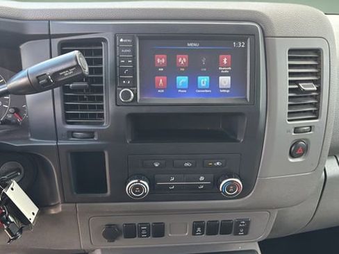 Used 2021 Nissan NV 2500 SV image 25