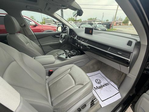 Used 2017 Audi Q7 3.0T Premium Plus AWD/4WD image 13