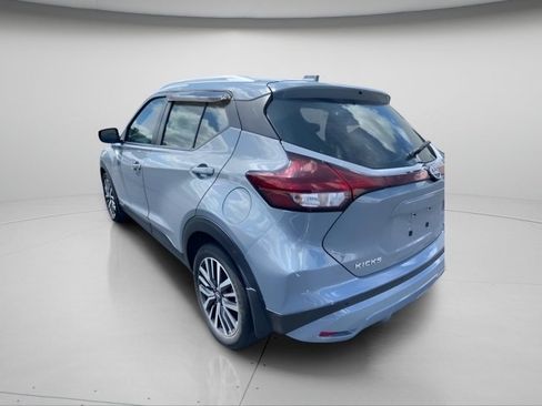 Used 2023 Nissan Kicks SV FWD image 14
