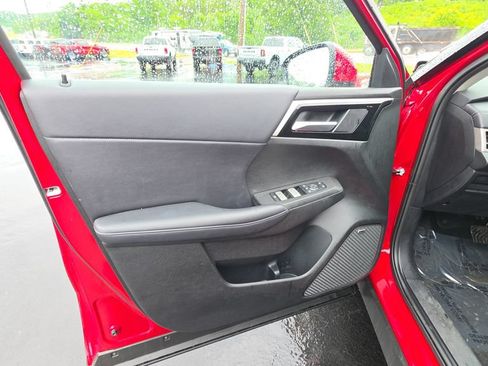 Used 2025 Mitsubishi Outlander SE AWD/4WD image 24
