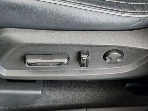 Used 2024 Honda Pilot Elite image 16