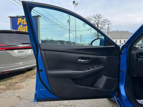 Used 2023 Nissan Sentra SV w/ All-Weather Package image 17