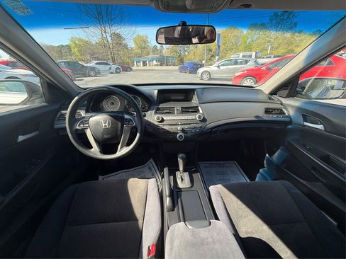 Used 2010 Honda Accord LX-P image 40