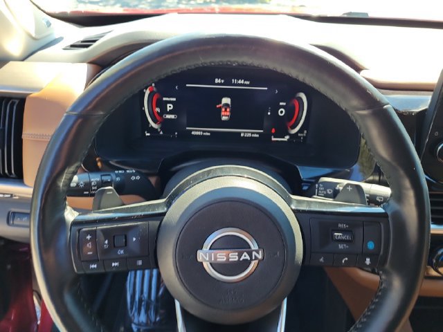 Used 2023 Nissan Pathfinder Platinum AWD/4WD image 23