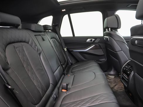 Used 2026 BMW X5 xDrive50e w/ M Sport Package image 26