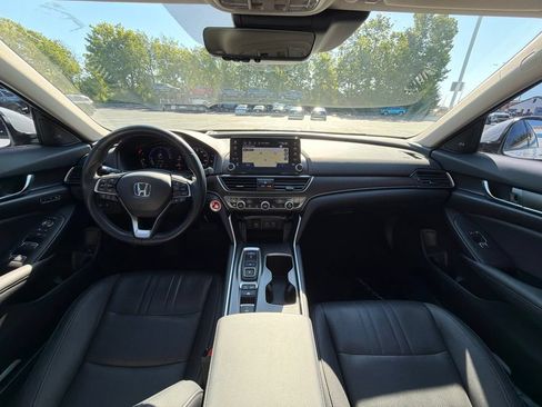 Certified 2022 Honda Accord Touring image 12