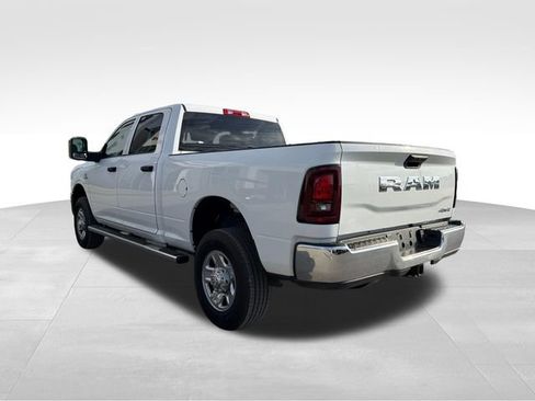 Used 2025 RAM 2500 Tradesman w/ Chrome Appearance Group AWD/4WD image 8