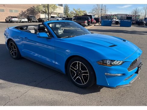 Used 2023 Ford Mustang Premium image 13