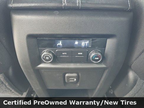 Certified 2023 Chevrolet Traverse LT w/ LPO, Floor Liner Package image 30