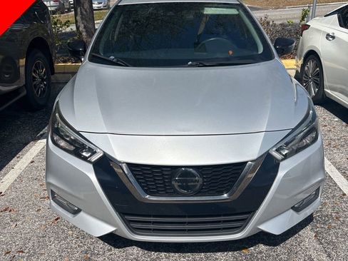 Used 2020 Nissan Versa SR image 1