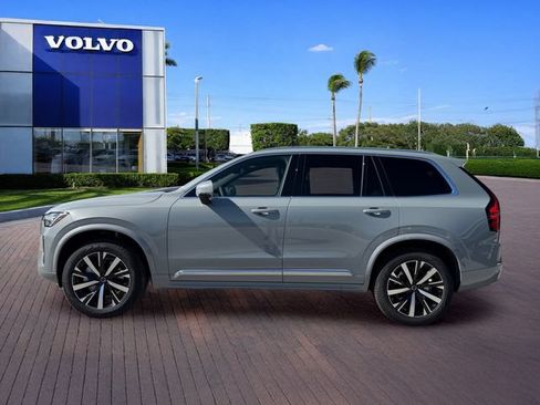 New 2026 Volvo XC90 B5 Core AWD/4WD image 4