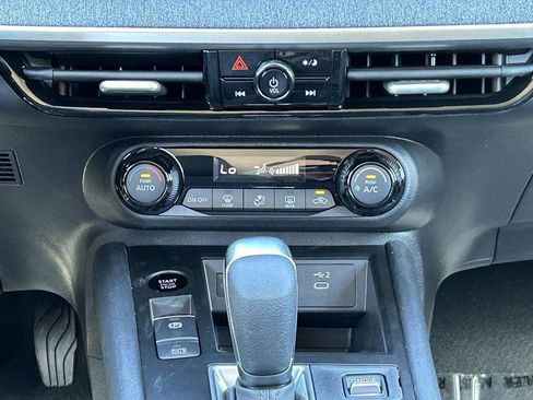 New 2026 Nissan Kicks SV w/ Charging Package image 13