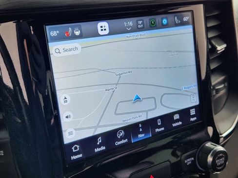 Used 2024 RAM 1500 Laramie image 23