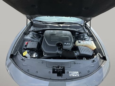 Used 2023 Dodge Charger SXT RWD image 17