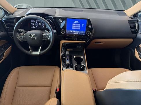 Certified 2025 Lexus NX 250 FWD w/ Towing Package (2000 Lbs) image 13