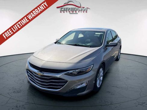 Used 2024 Chevrolet Malibu LT FWD image 4