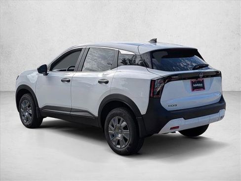 New 2026 Nissan Kicks S image 8