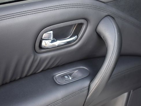 Used 2024 Nissan Armada SV image 46