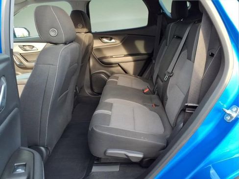 Used 2024 Chevrolet Blazer LT w/ Convenience Package FWD image 12