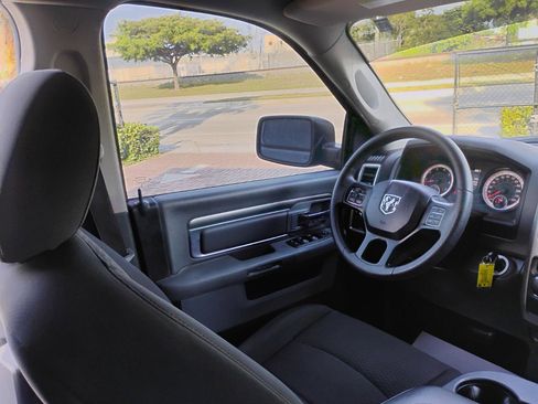Used 2019 RAM 1500 Classic Warlock RWD image 27