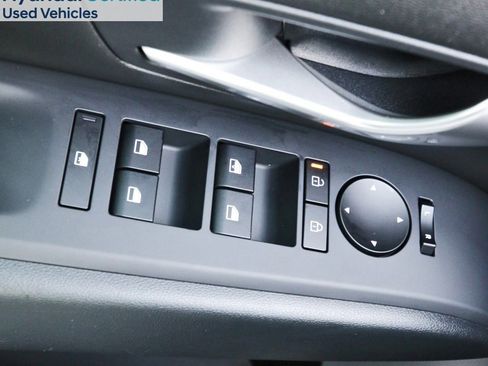 Certified 2025 Hyundai Santa Cruz SE image 23