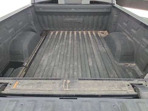 Used 2021 GMC Sierra 1500 AT4 w/ AT4 Preferred Package AWD/4WD image 32