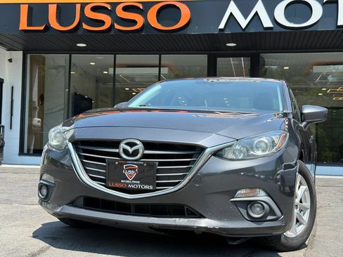 Used 2016 MAZDA MAZDA3 i Touring FWD image 1