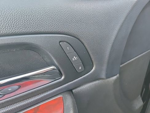 Used 2007 Cadillac Escalade EXT Base w/ Information Package image 41