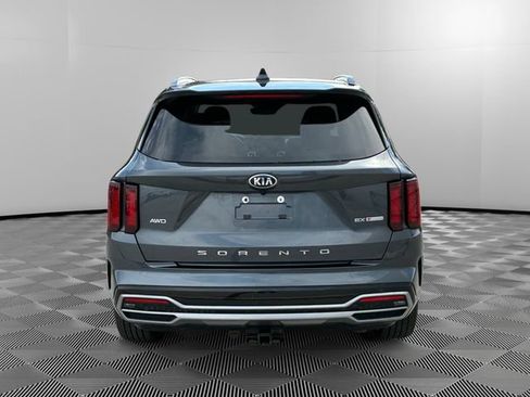 Used 2021 Kia Sorento EX w/ Panoramic Sunroof Package AWD/4WD image 4