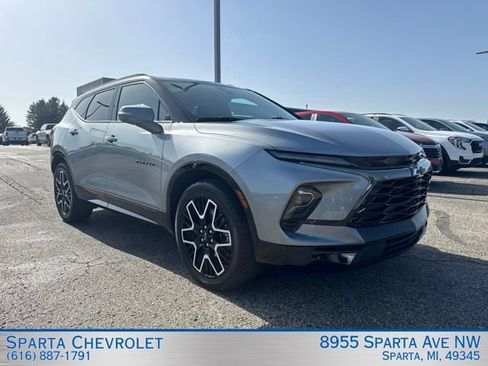 Used 2025 Chevrolet Blazer RS w/ Driver Confidence II Package AWD/4WD image 1