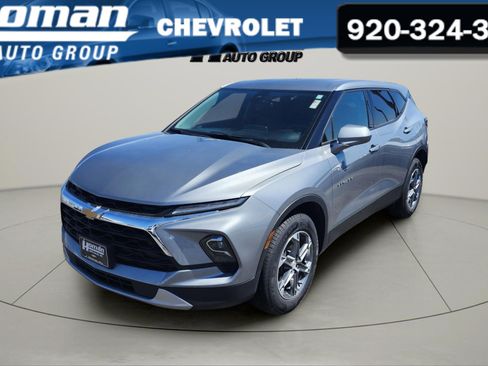 Used 2024 Chevrolet Blazer LT FWD image 1