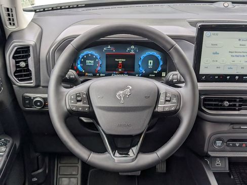 New 2025 Ford Bronco Sport Outer Banks w/ Outer Banks Tech Package+ AWD/4WD image 10
