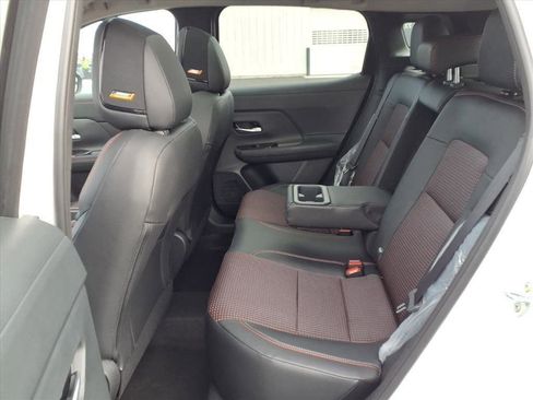 New 2026 Nissan Kicks SR w/ SR Premium Package image 38