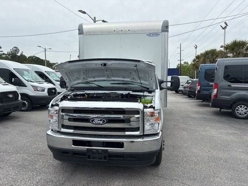 New 2026 Ford E-450 and Econoline 450 Super Duty w/ Power Equipment Group RWD image 22