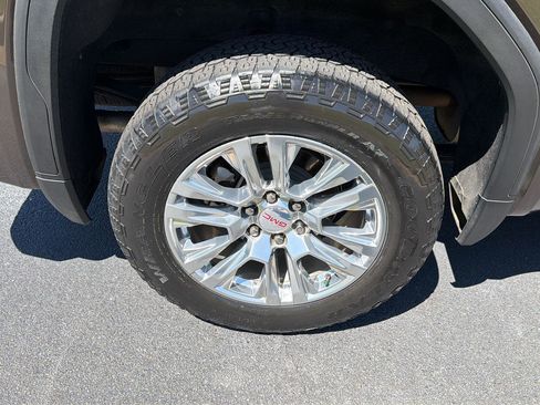Used 2019 GMC Sierra 1500 Denali w/ Technology Package AWD/4WD image 42