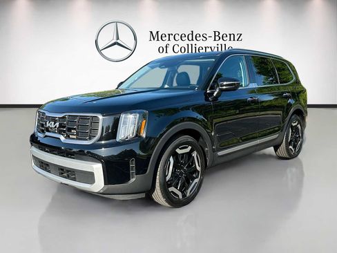 Used 2025 Kia Telluride S AWD/4WD image 1
