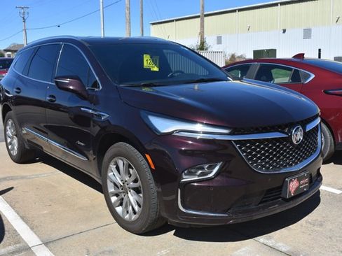 Used 2023 Buick Enclave Avenir w/ Avenir Technology Package image 3